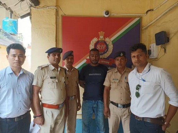 Bharat Ratna Club Secretary Vicky Murder Case : Police Arrested Shooter Akash Kar Bharat Ratna Club Secretary Vicky Murder Case : Police Arrested Shooter Akash Kar